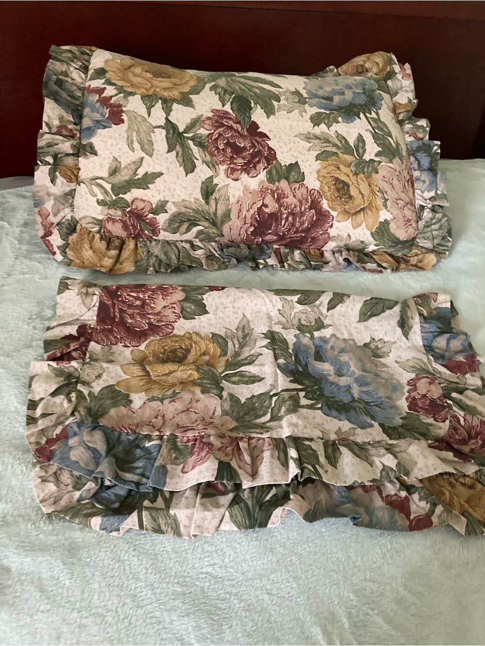 Floral Ruffled Pillow Shams - Multicolor